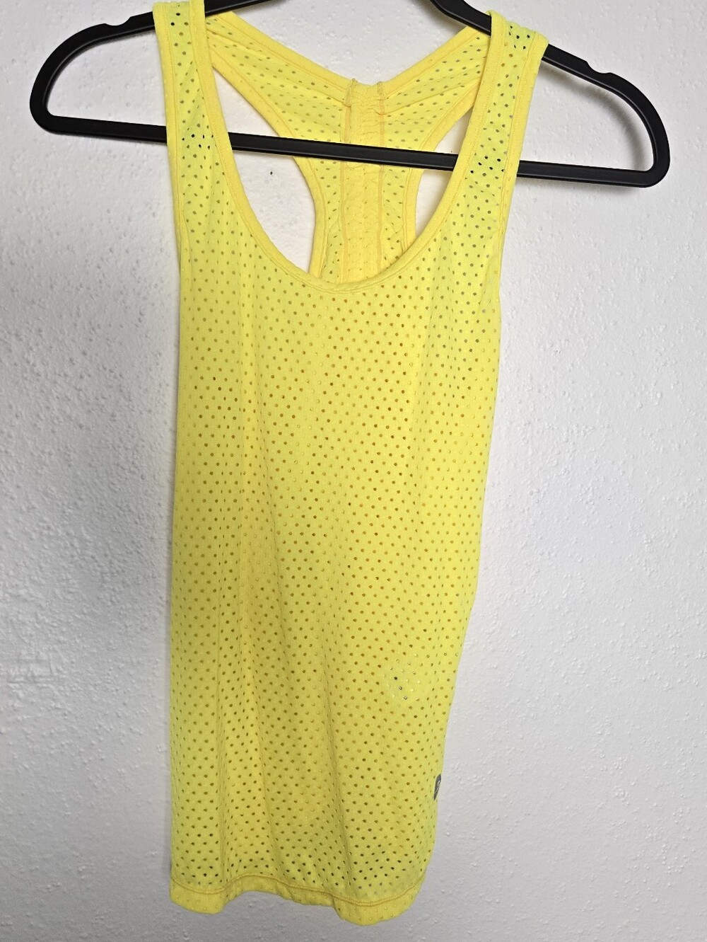 Neon Yellow Mesh Racerback Tank Protokolo